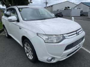 Mitsubishi Outlander GG2W Hybrid