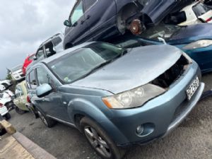 Mitsubishi Outlander CW5W 2003-2005