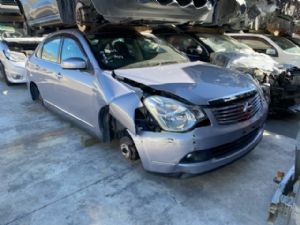 Nissan Bluebird Sylphy G11 2005-2010