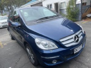 Mercedes-Benz B Class B180