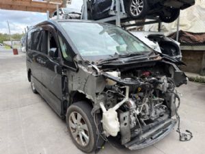 Nissan Serena C26 2010-2014