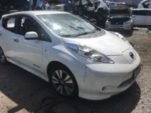 Nissan Leaf ZE0 2011-2016