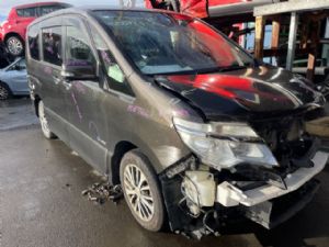 Nissan Serena C26 2010-2014