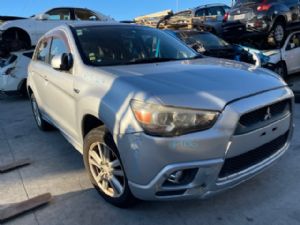 Mitsubishi RVR GA3W 2010-2017