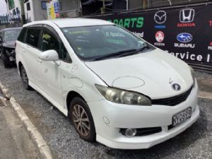 Toyota Wish ZGE20