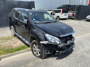 Isuzu MU-X UCS85 2012-2017