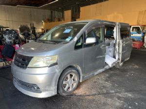 Nissan Serena C25 2005-2010