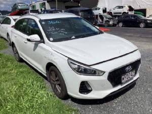 Hyundai i30 AH381