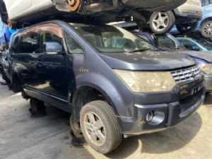 Mitsubishi Delica CV5W