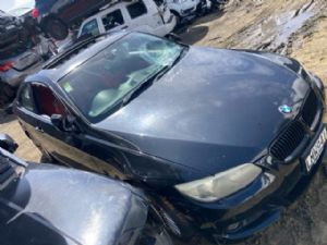 BMW 3 Series  320I E92