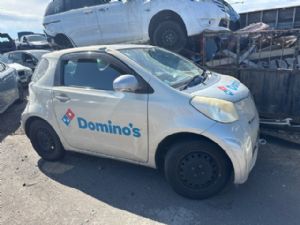 Toyota iQ KGJ10 2008-2015