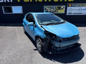 Toyota Aqua NHP10 2015-2017