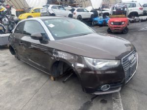 Audi A1 8X 2010-2011