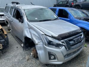 Isuzu D Max TFR85 2017-->