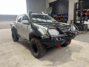 Isuzu D Max TFS85 4WD 2017-->