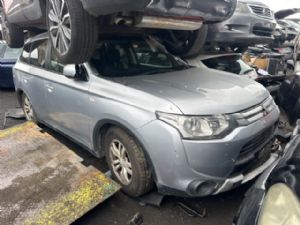 Mitsubishi Outlander CW4W 2006-2012