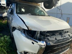 Mitsubishi Outlander GG2W Hybrid