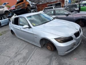 BMW 3 Series  323I E90