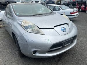 Nissan Leaf ZE0 2011-2016