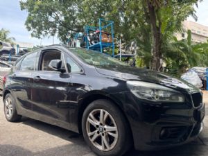 BMW 216D F45