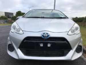 Toyota Aqua NHP10 2015-2017