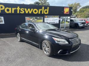 Lexus LS460 USF40