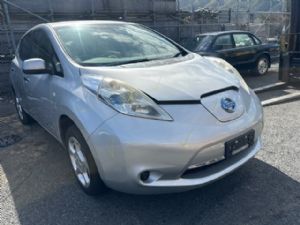 Nissan Leaf ZE0 2011-2016
