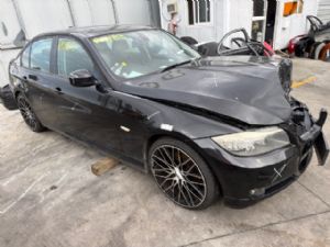 BMW 3 Series  320I E90 LCI