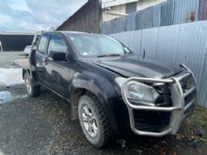 Isuzu D Max TFS85 4WD 2017-->