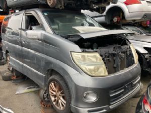 Nissan Elgrand E51 06/02-05/10