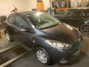 Mazda Demio DE 2007-2014