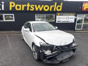 Lexus IS300 AVE30