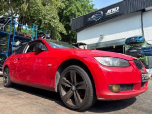 BMW 3 Series  325I E92