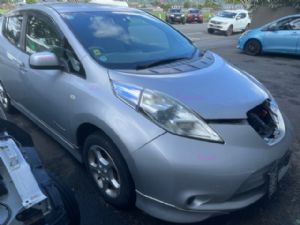 Nissan Leaf ZE0 2011-2016