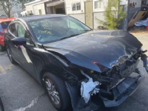 Mazda Axela BY