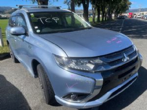 Mitsubishi Outlander GG2W Hybrid