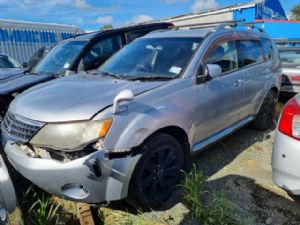 Mitsubishi Outlander CW6W 2006-2012