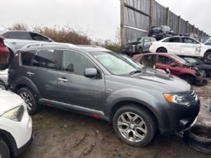 Mitsubishi Outlander CW5W 2006-2012
