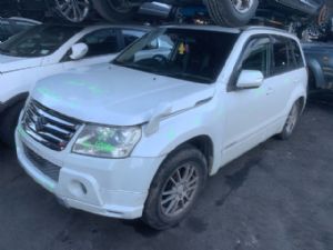 Suzuki Escudo TD54W