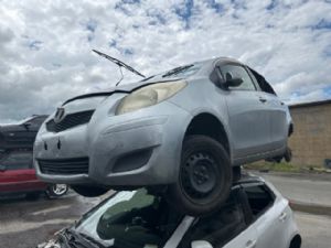 Toyota Vitz SCP90
