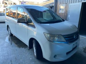 Nissan Serena C26 2010-2014