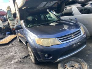 Mitsubishi Outlander CW5W 2003-2005