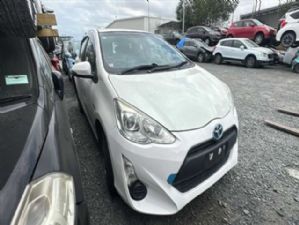 Toyota Aqua NHP10 2015-2017