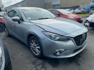 Mazda Axela BY