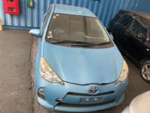 Toyota Aqua NHP10 2011-2015