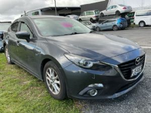 Mazda Axela BY