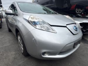 Nissan Leaf ZE0 2011-2016