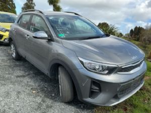 KIA Stonic YB CUV KX1 2017-on