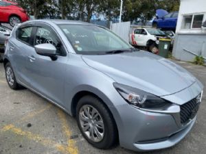 Mazda Mazda2 DJ