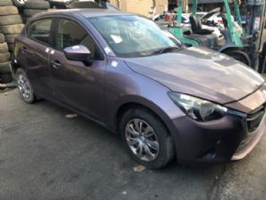 Mazda Mazda2 DJ